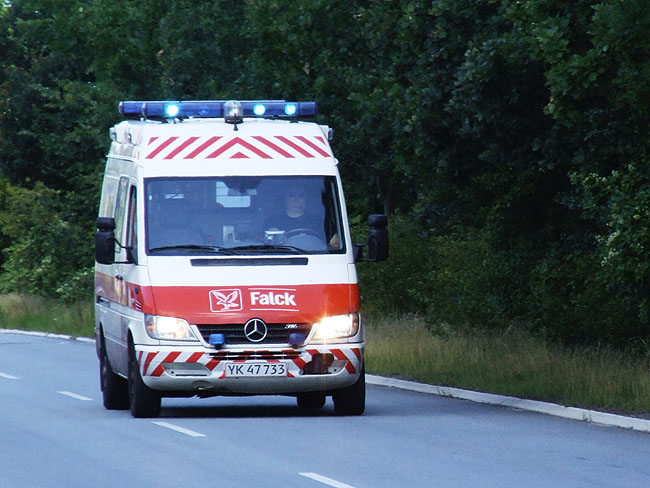 image/ambulance-14.jpg