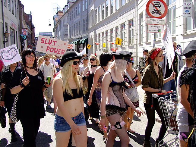 image/slutwalk_copenhagen-309.jpg