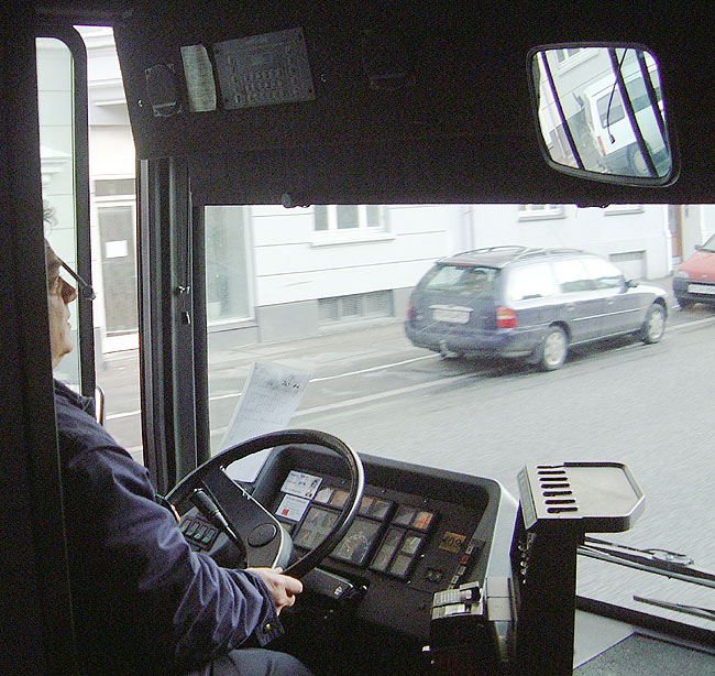 image/ht-bus-06.jpg