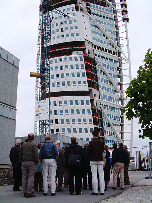 image/turning_torso-31.jpg