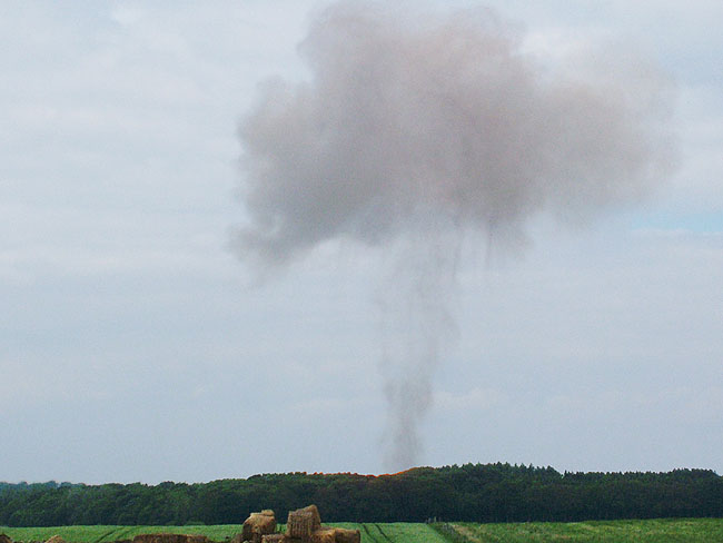 image/gaseksplosion-10.jpg
