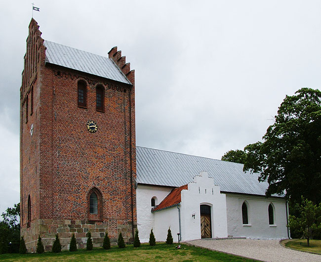 image/torup_kirke-01.jpg