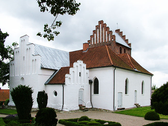 image/torup_kirke-04.jpg