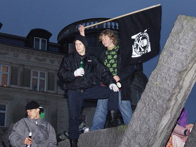 image/ungdomshuset_demo-034.jpg