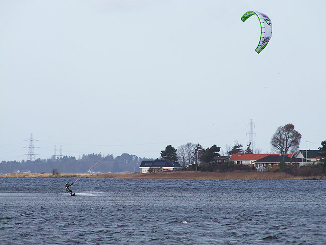 image/kitesurfer-822.jpg