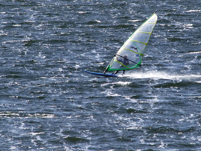 image/windsurfer-48.jpg