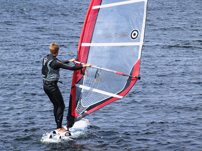 image/windsurfer-465.jpg